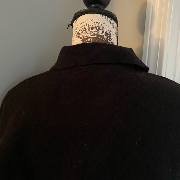 Elite Tahari Cropped Jacket - Picture 5 of 9